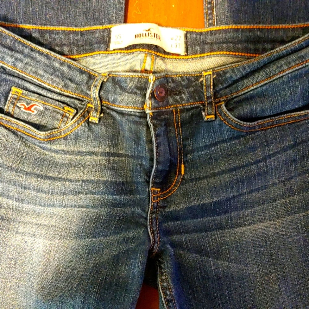 Hollister jeans